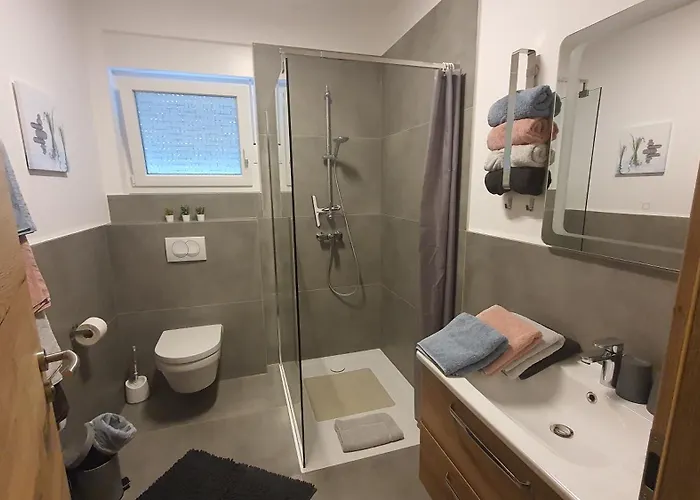 Erdgeschoss Casper Palit